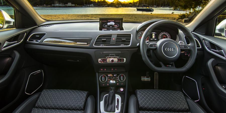 Торпедо Audi RS Q3 (8U) 2015 года  (AU) (фото 5 из 8)